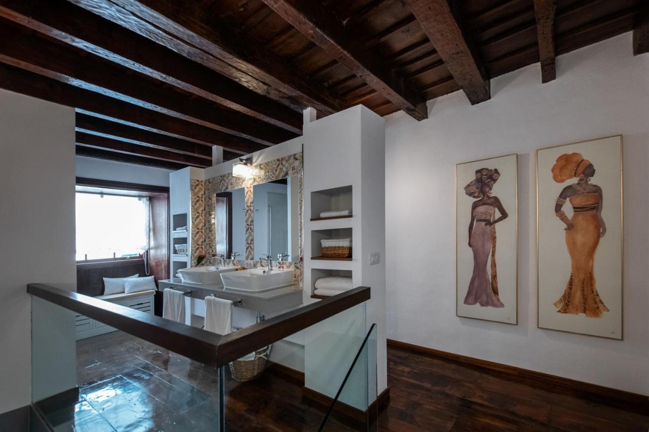 Suites Plaza Vandale Санта-Крус-де-ла-Пальма Екстер'єр фото