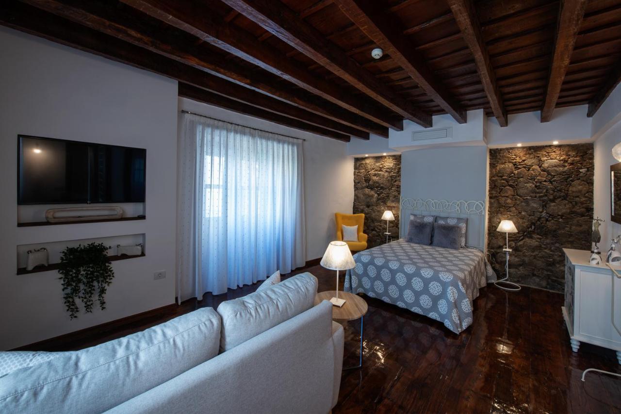 Suites Plaza Vandale Санта-Крус-де-ла-Пальма Екстер'єр фото