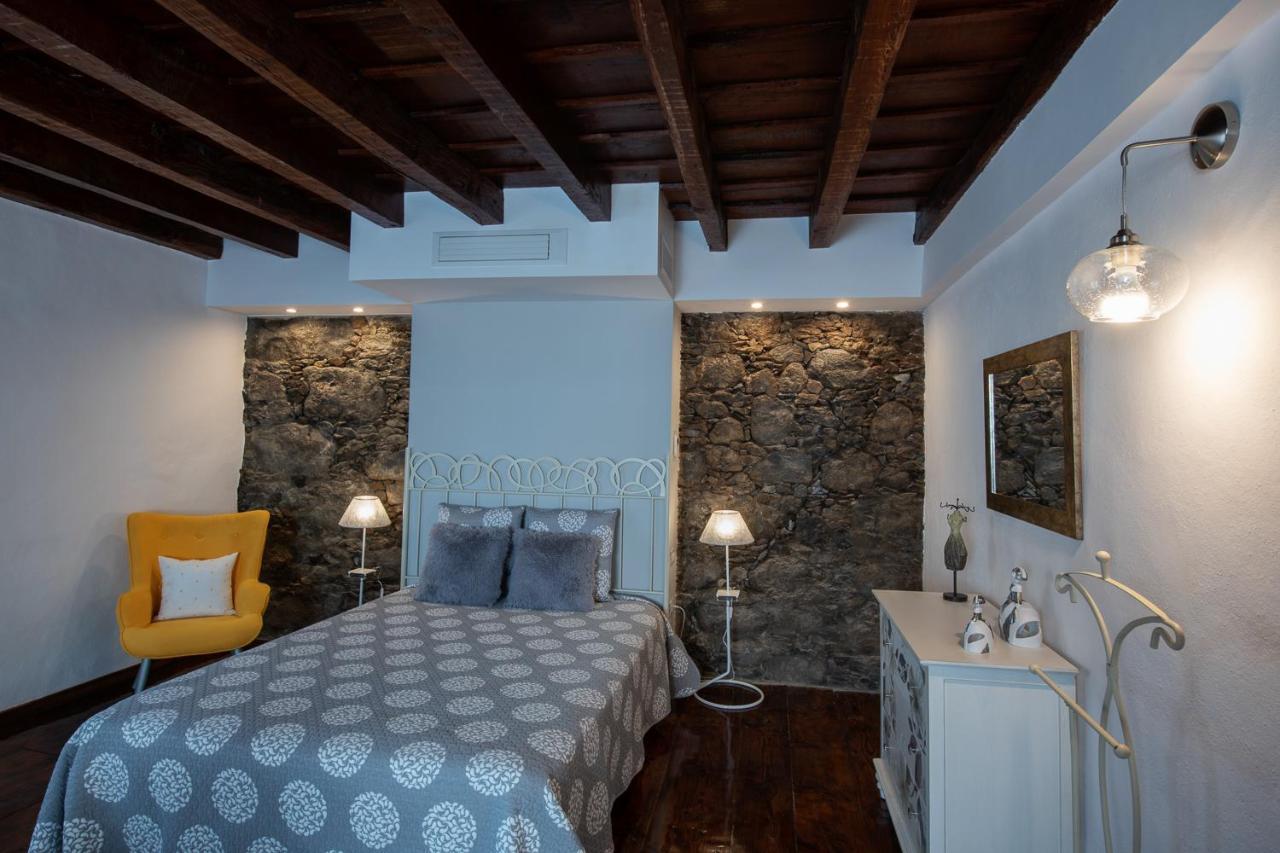 Suites Plaza Vandale Санта-Крус-де-ла-Пальма Екстер'єр фото