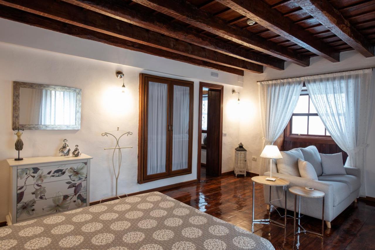 Suites Plaza Vandale Санта-Крус-де-ла-Пальма Екстер'єр фото